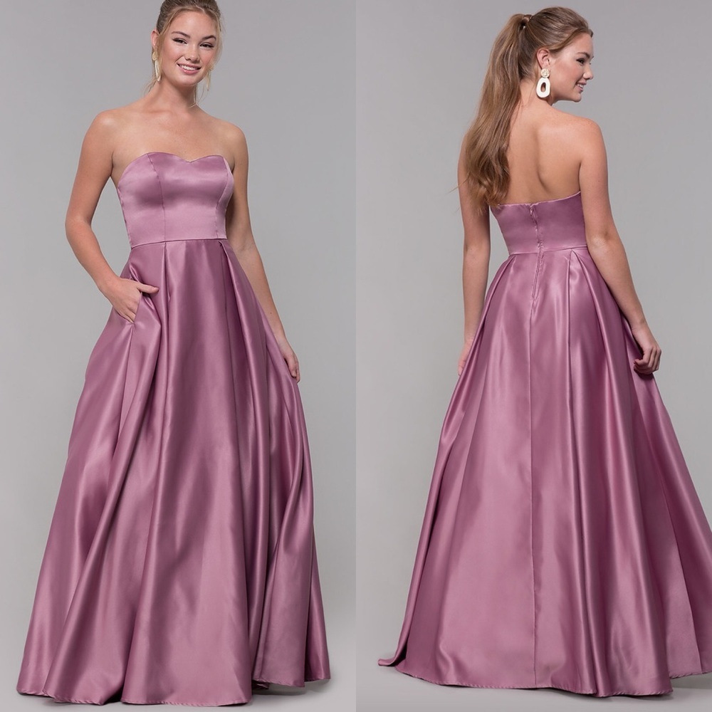 Speechless NWT Sweetheart‎ Mauve Ballgown